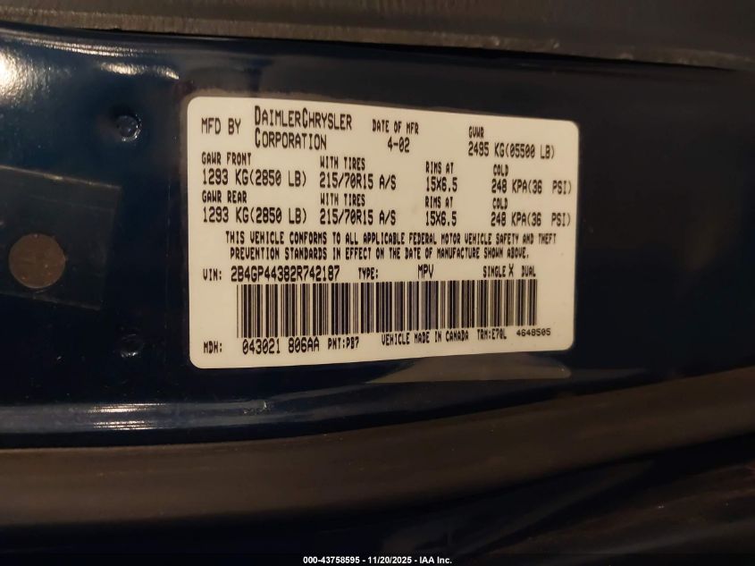 2002 Dodge Grand Caravan Sport VIN: 2B4GP44382R742187 Lot: 43758595