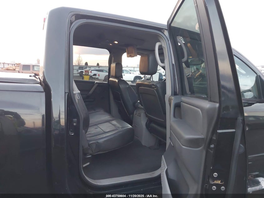 2004 Nissan Titan Le VIN: 1N6AA07B84N536418 Lot: 43758604