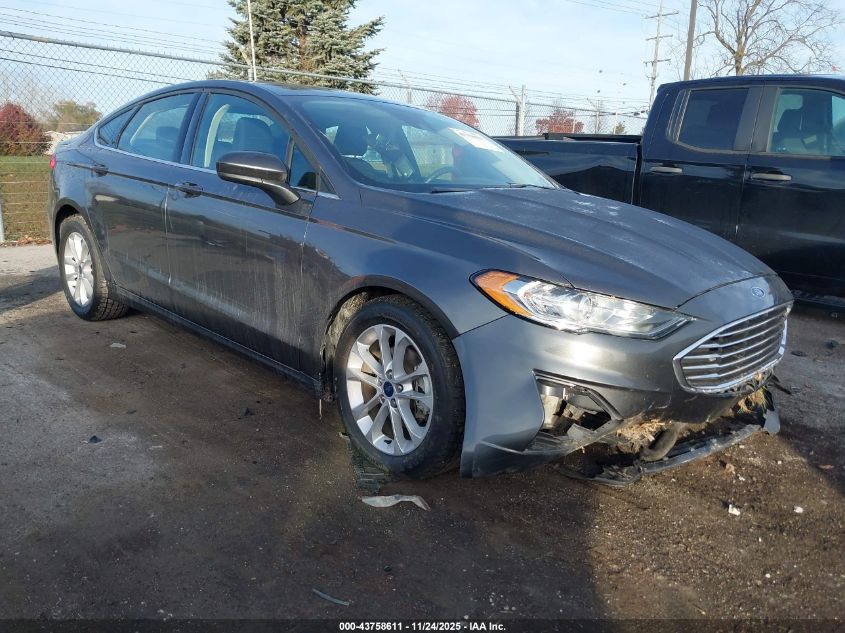 FORD FUSION SE