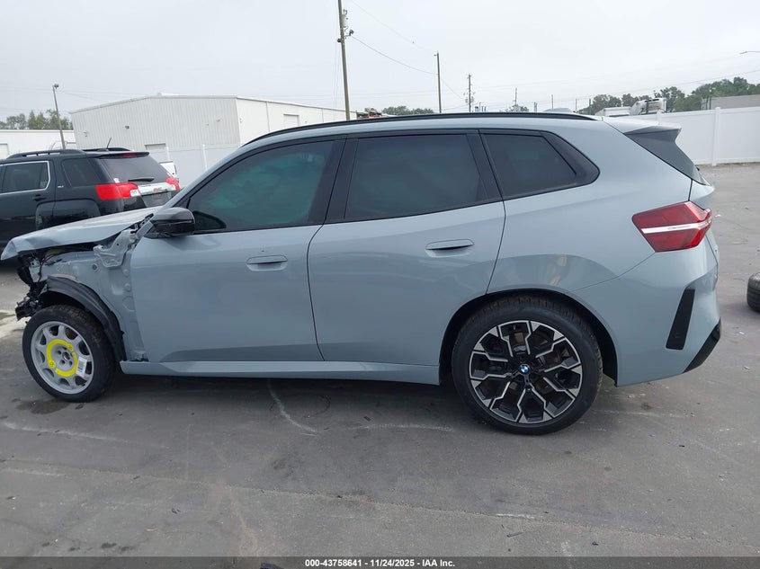 2025 BMW X3 30 xDrive VIN: 5UX53GP07S9105823 Lot: 43758641