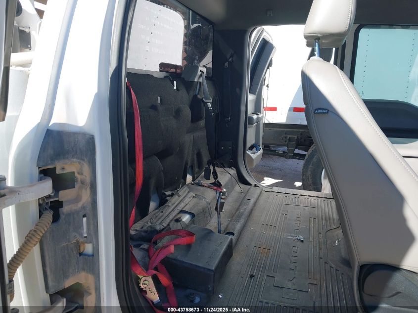 2020 Ford F-350 Chassis Xl VIN: 1FD8X3H62LEC28707 Lot: 43758673