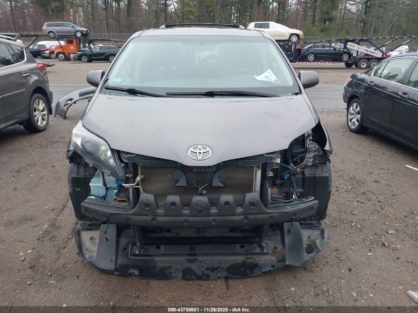 2011 Toyota Sienna Se VIN: 5TDXK3DC7BS131389 Lot: 43758681