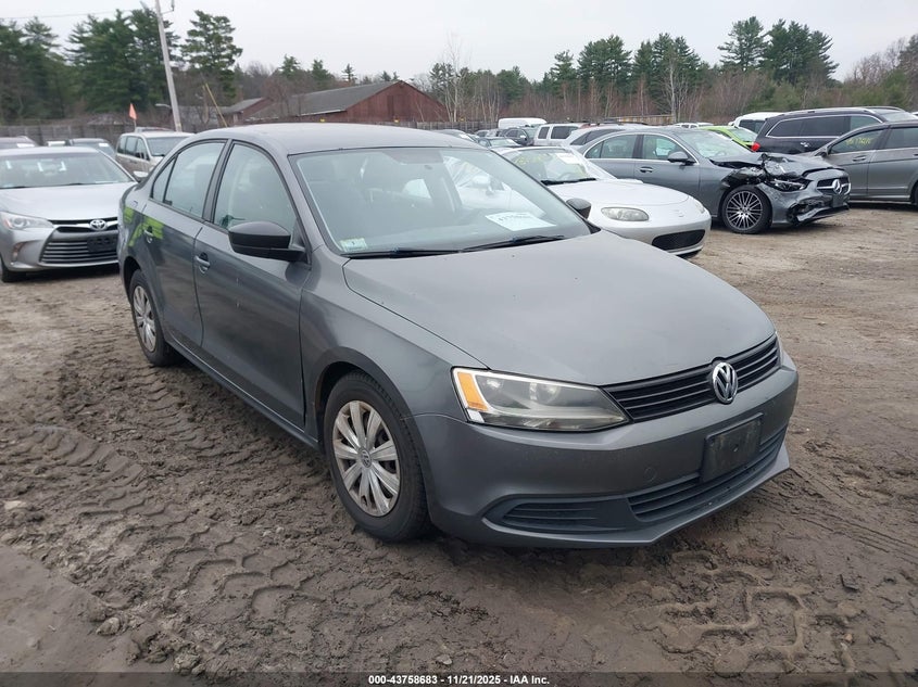 VOLKSWAGEN JETTA 2.0L S