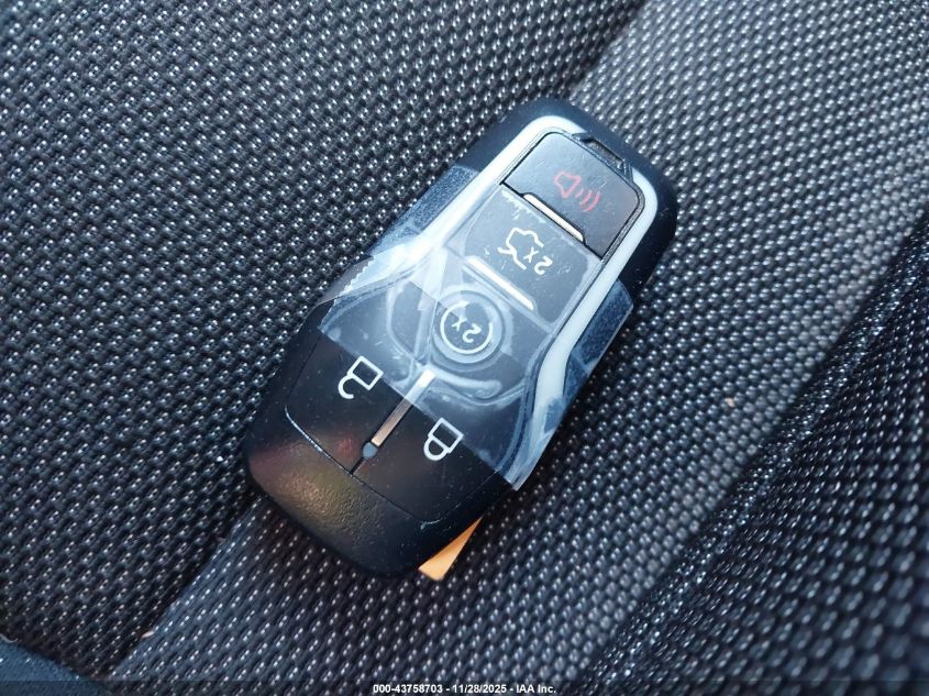 2015 Ford Mustang V6 VIN: 1FATP8EMXF5352832 Lot: 43758703