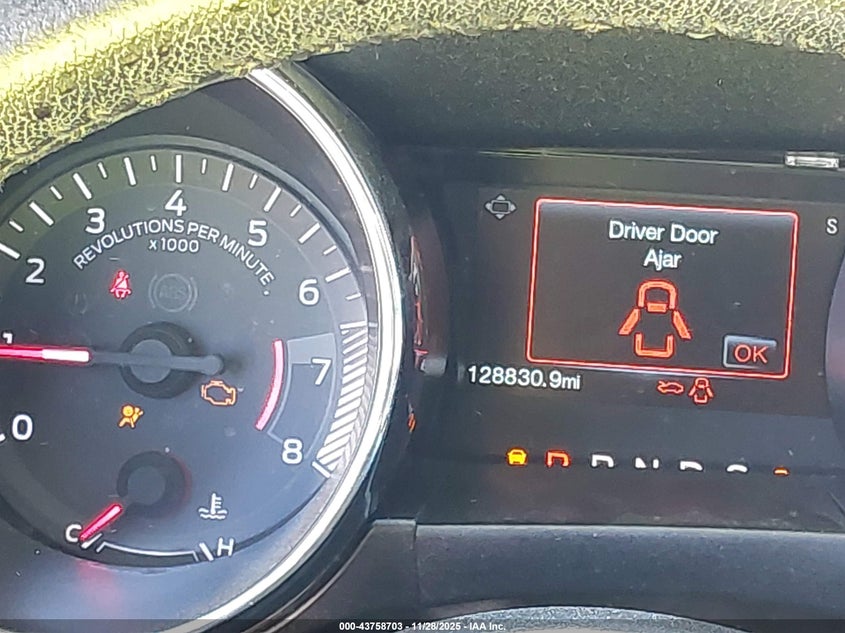 2015 Ford Mustang V6 VIN: 1FATP8EMXF5352832 Lot: 43758703