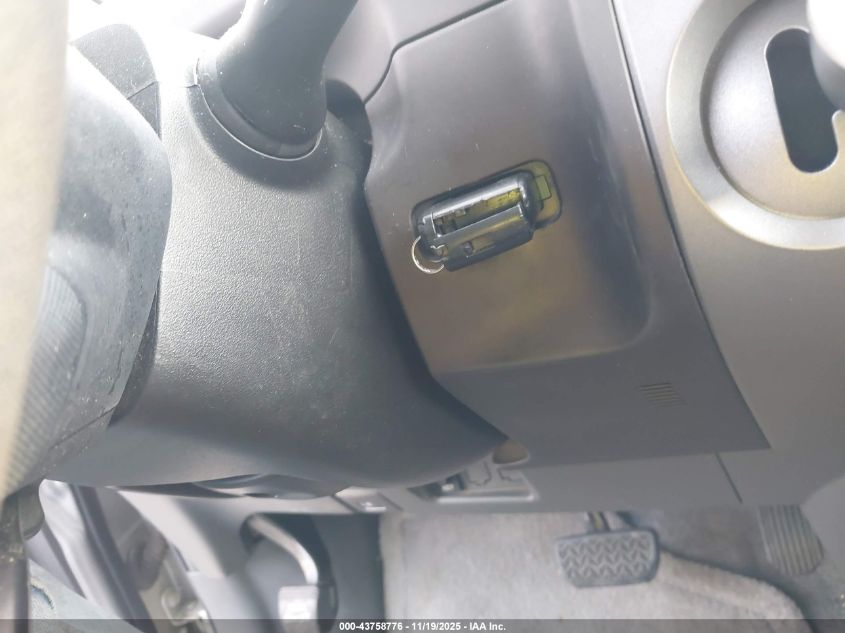 2005 Toyota Prius VIN: JTDKB20U653072151 Lot: 43758776