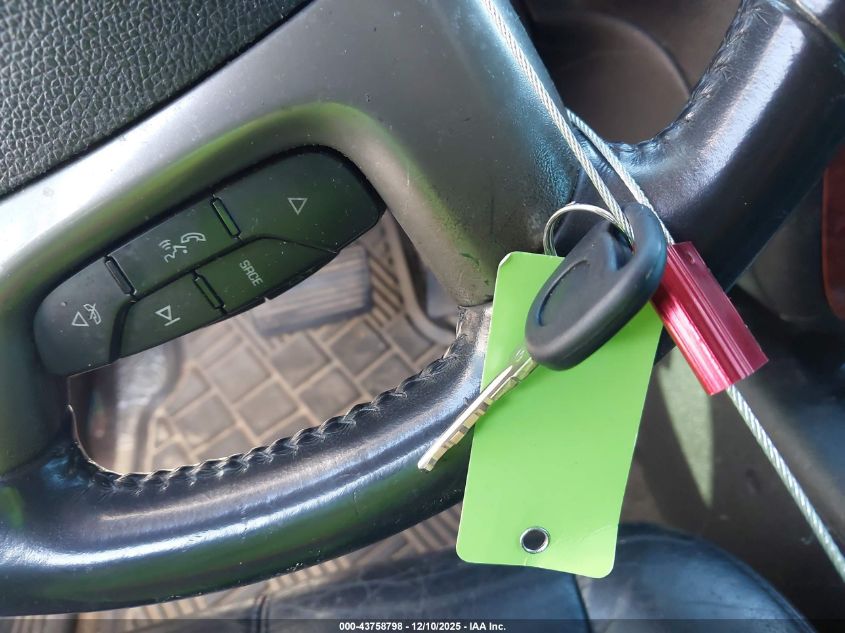 2011 Chevrolet Tahoe Lt VIN: 1GNSCBE01BR394635 Lot: 43758798