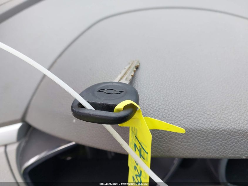 2012 Chevrolet Traverse Ls VIN: 1GNKREED6CJ302471 Lot: 43758828