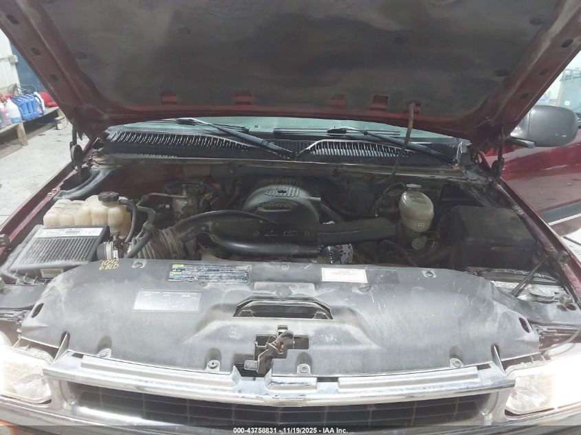 2003 Chevrolet Suburban K1500 VIN: 1GNFK16Z73J229720 Lot: 43758831