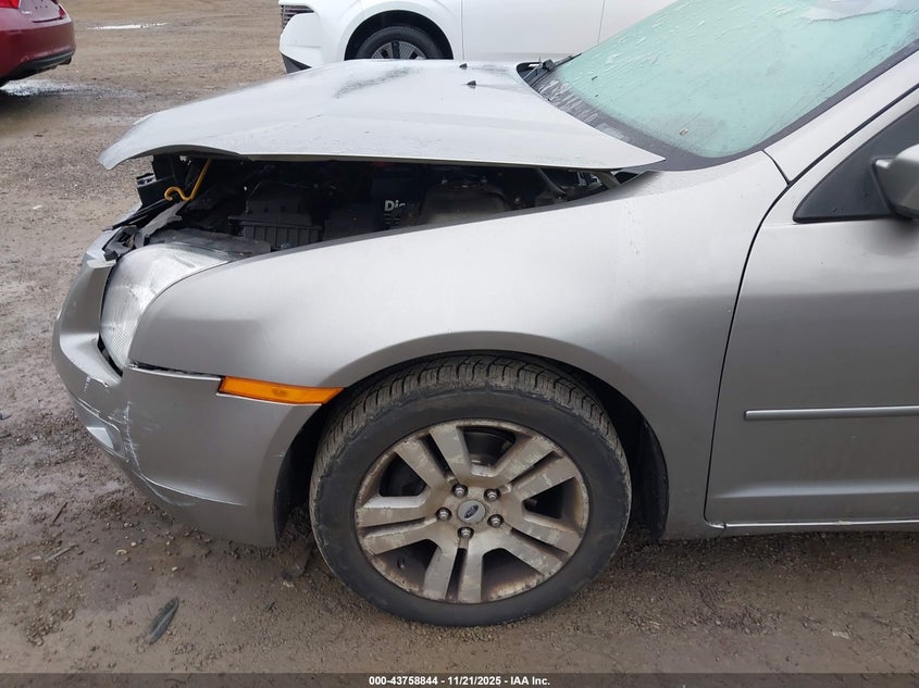 2008 Ford Fusion Sel VIN: 3FAHP08178R130399 Lot: 43758844