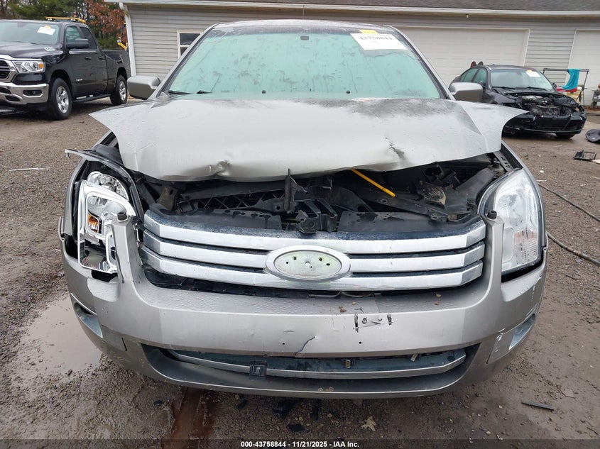 2008 Ford Fusion Sel VIN: 3FAHP08178R130399 Lot: 43758844