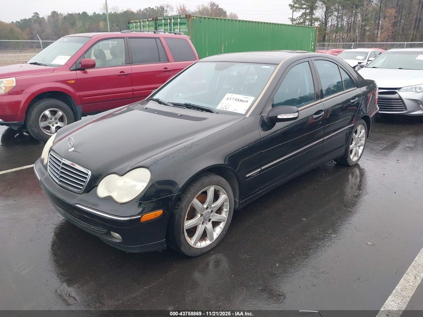 WDBRF40J24A556752 2004 MERCEDES-BENZ C-KLASSE photo no. 2