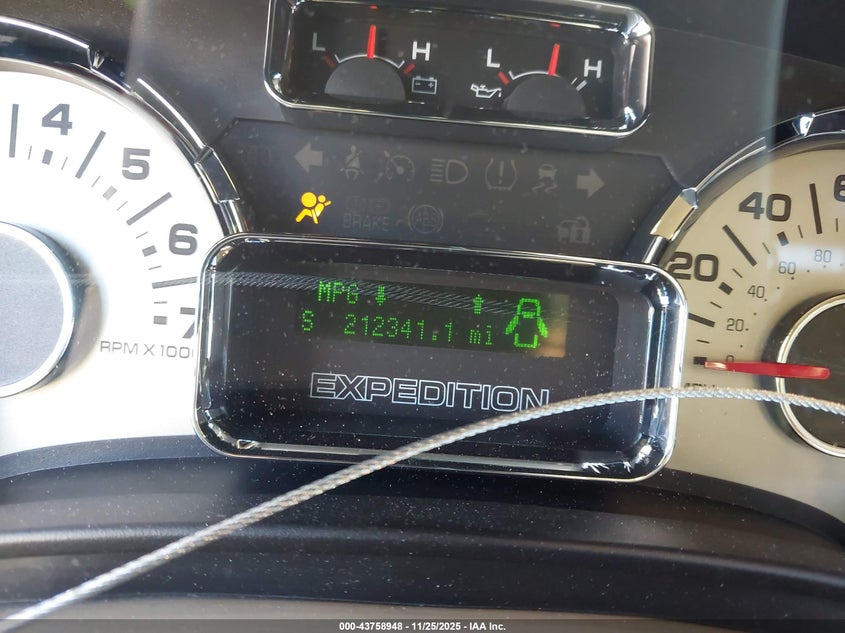 2009 Ford Expedition El Eddie Bauer/King Ranch VIN: 1FMFK17579LA01973 Lot: 43758948