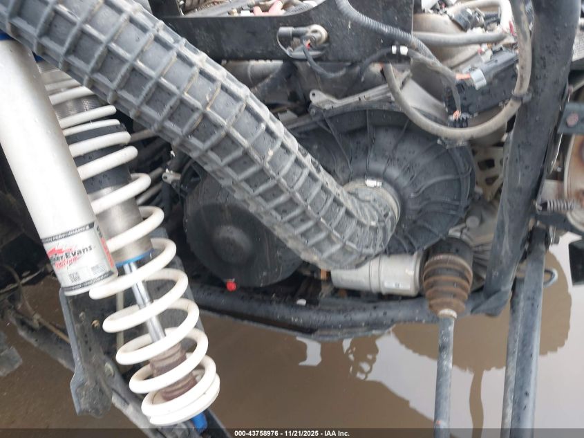 2021 Polaris Rzr Xp 4 Turbo S Velocity VIN: 3NSP4E924MG623240 Lot: 43758976