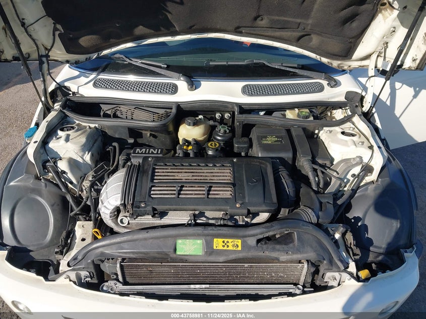 2006 Mini Cooper S VIN: WMWRH33556TK58950 Lot: 43758981