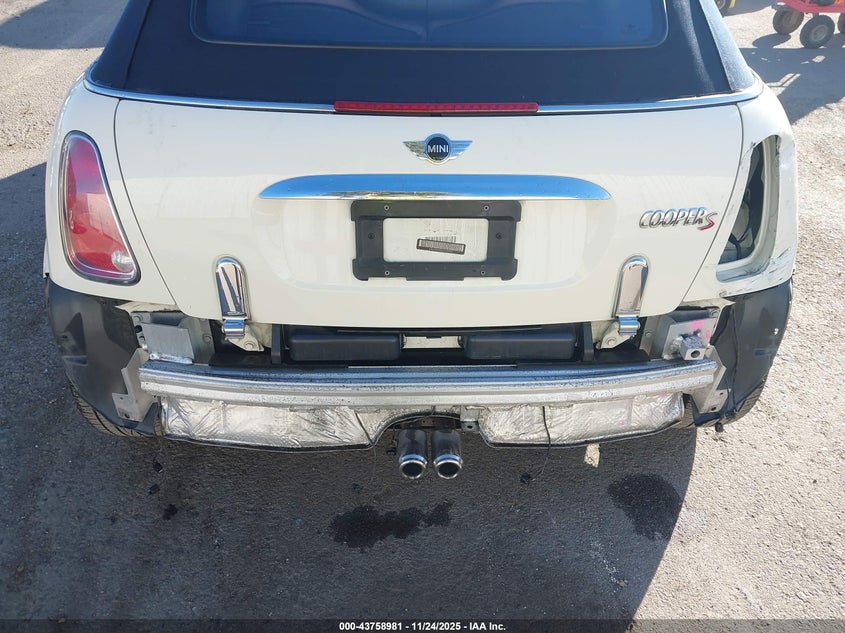 2006 Mini Cooper S VIN: WMWRH33556TK58950 Lot: 43758981
