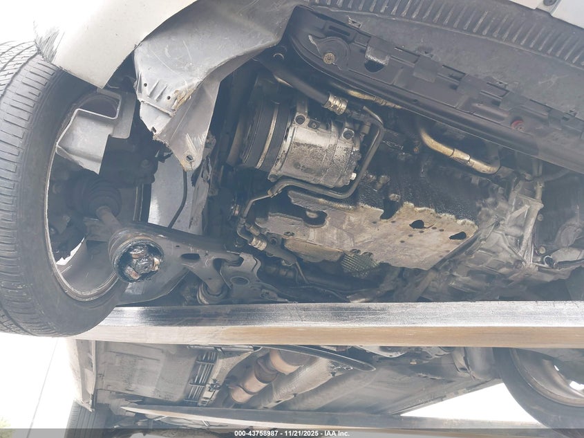 2009 Volvo S40 2.4I VIN: YV1MS390192448789 Lot: 43758987