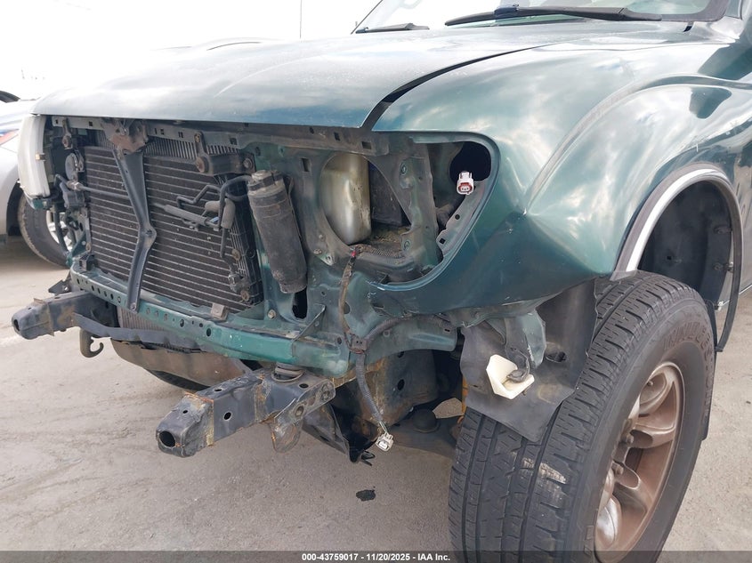 2000 Toyota Tacoma Prerunner V6 VIN: 4TASN92N5YZ605190 Lot: 43759017