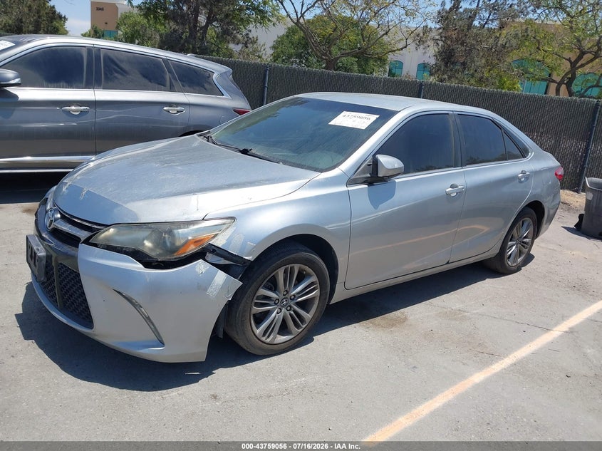 2017 TOYOTA CAMRY auction photo 2
