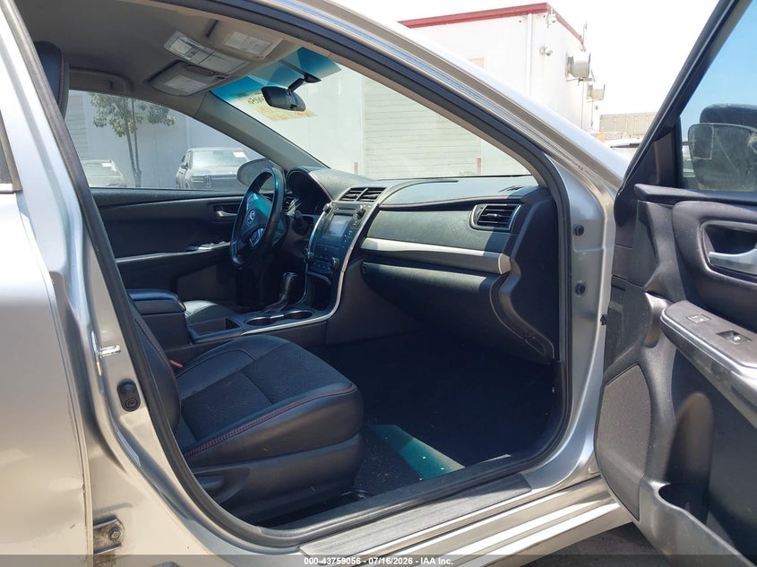 2017 TOYOTA CAMRY auction photo 5