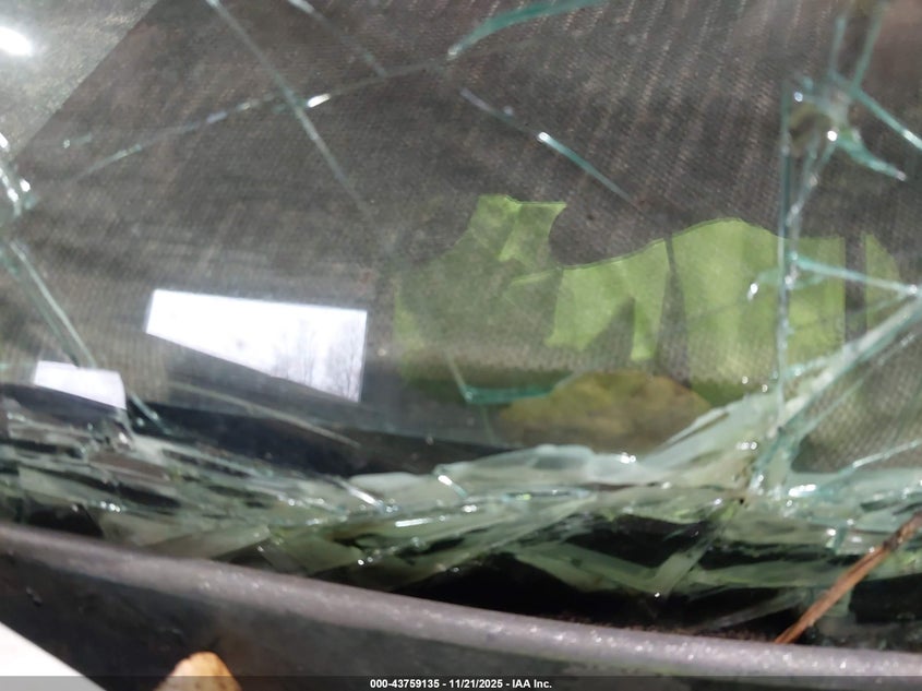 1990 Chevrolet Gmt-400 K1500 VIN: 1GCDK14K8LZ183256 Lot: 43759135