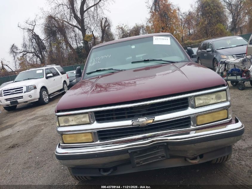 1999 Chevrolet Suburban 1500 Lt VIN: 3GNFK16R2XG140788 Lot: 43759144