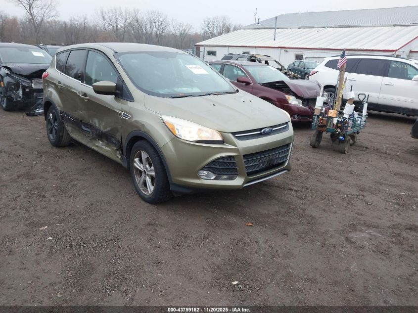 FORD ESCAPE SE