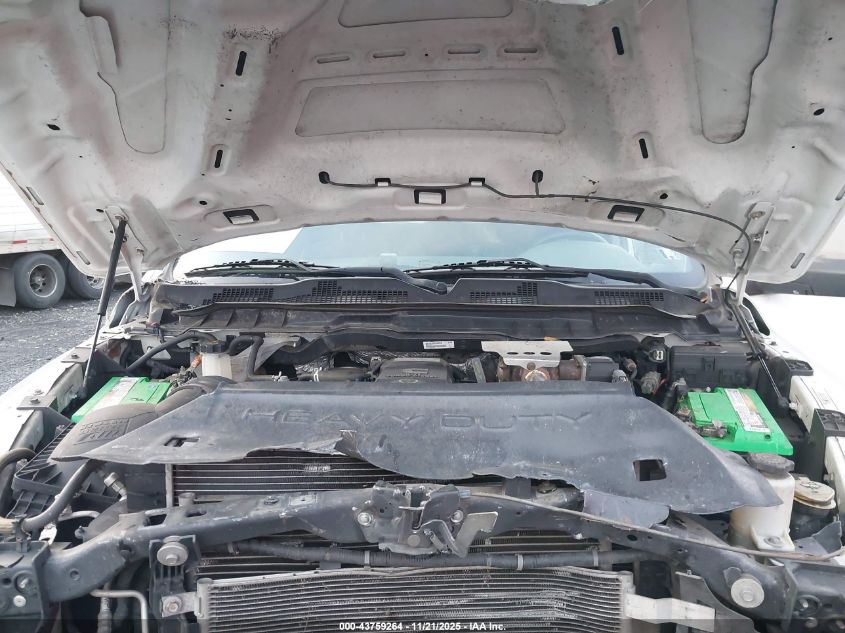 2018 Ram 3500 Chassis Tradesman/Slt/Laramie VIN: 3C7WRTCL7JG331746 Lot: 43759264