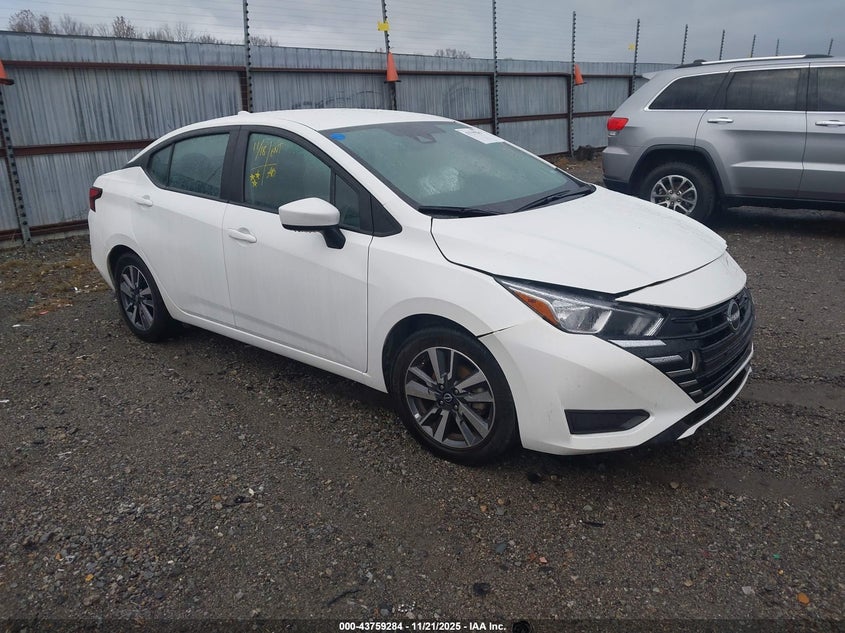 2023 NISSAN VERSA  (VIN: 3N1CN8EV9PL860769)