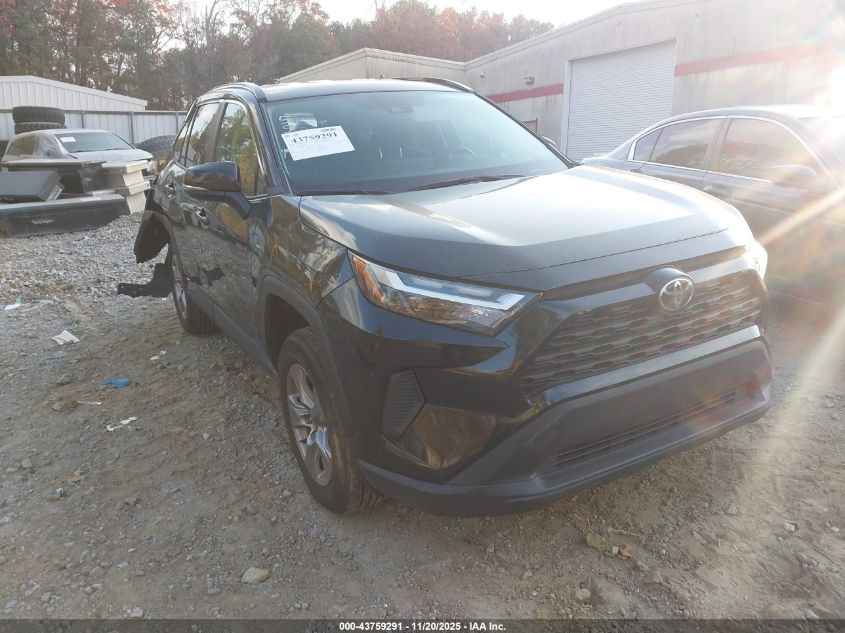 TOYOTA RAV4 HYBRID XLE