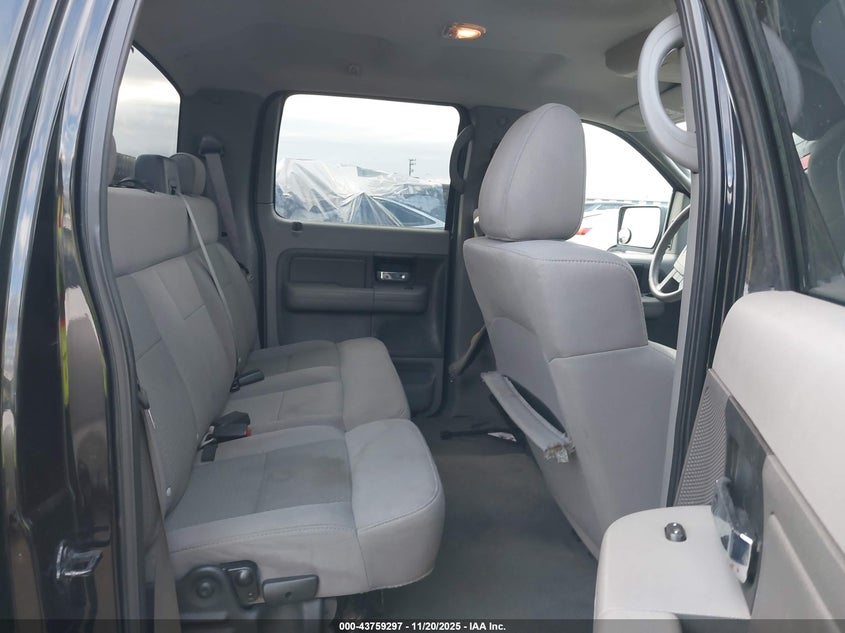 2005 Ford F-150 Lariat/Xlt VIN: 1FTPW12525FB38364 Lot: 43759297