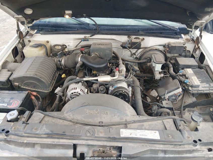 1998 Chevrolet C1500 Fleetside VIN: 2GCEC19R4W1129764 Lot: 43759349