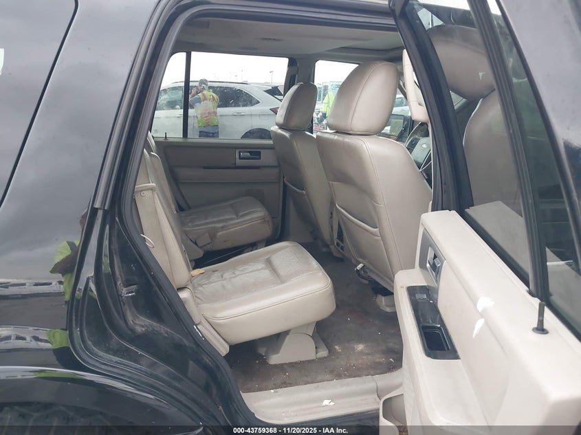 2012 Ford Expedition Limited VIN: 1FMJU1K51CEF01733 Lot: 43759368