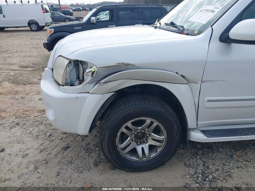 2005 Toyota Sequoia Limited V8 VIN: 5TDZT38A25S258957 Lot: 43759396