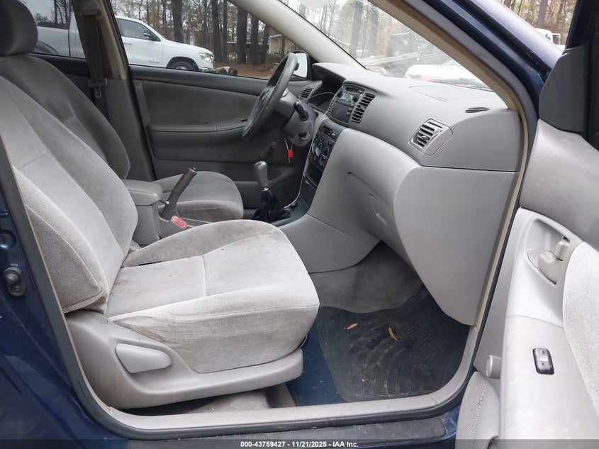 1NXBR32E94Z240277 2004 TOYOTA COROLLA photo no. 5