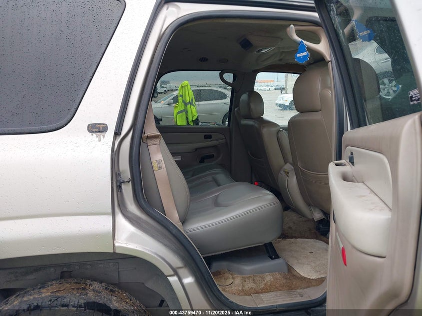 2001 Chevrolet Tahoe Lt VIN: 1GNEC13T51R165555 Lot: 43759470