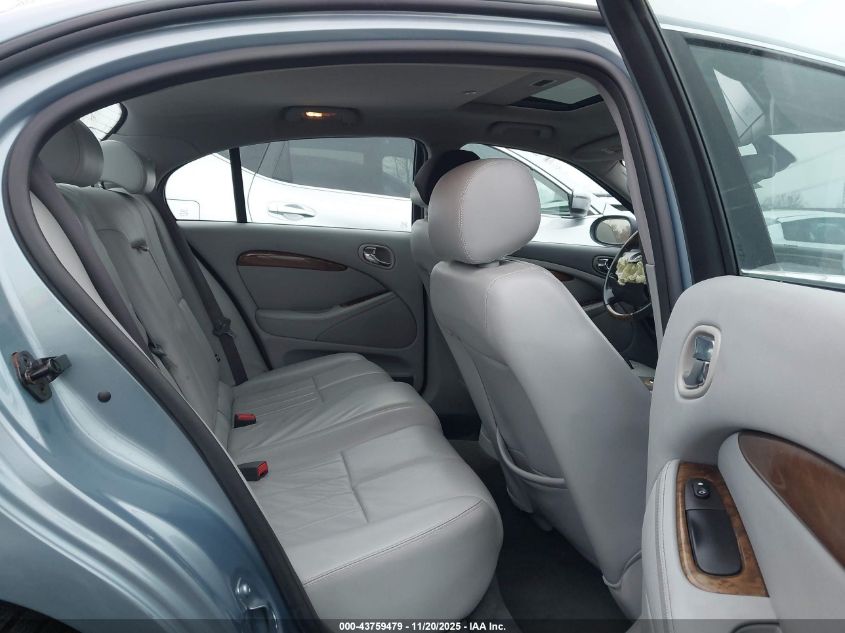 2004 Jaguar S-Type 4.2L V8 VIN: SAJEA01U94HN09405 Lot: 43759479