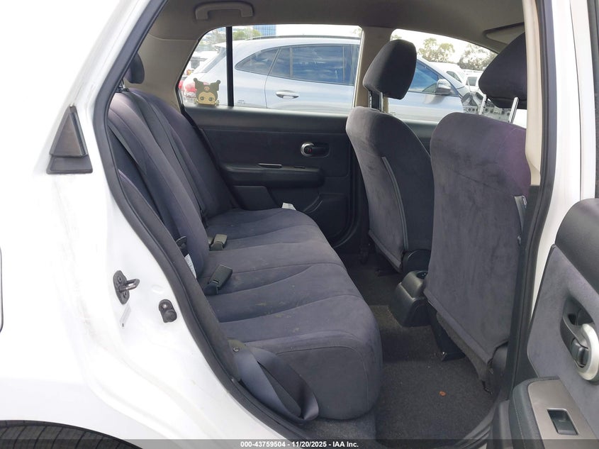 2007 Nissan Versa 1.8S VIN: 3N1BC11E27L435781 Lot: 43759504