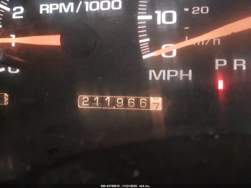 1999 Chevrolet Suburban 1500 Lt VIN: 1GNFK16R7XJ340449 Lot: 43759518