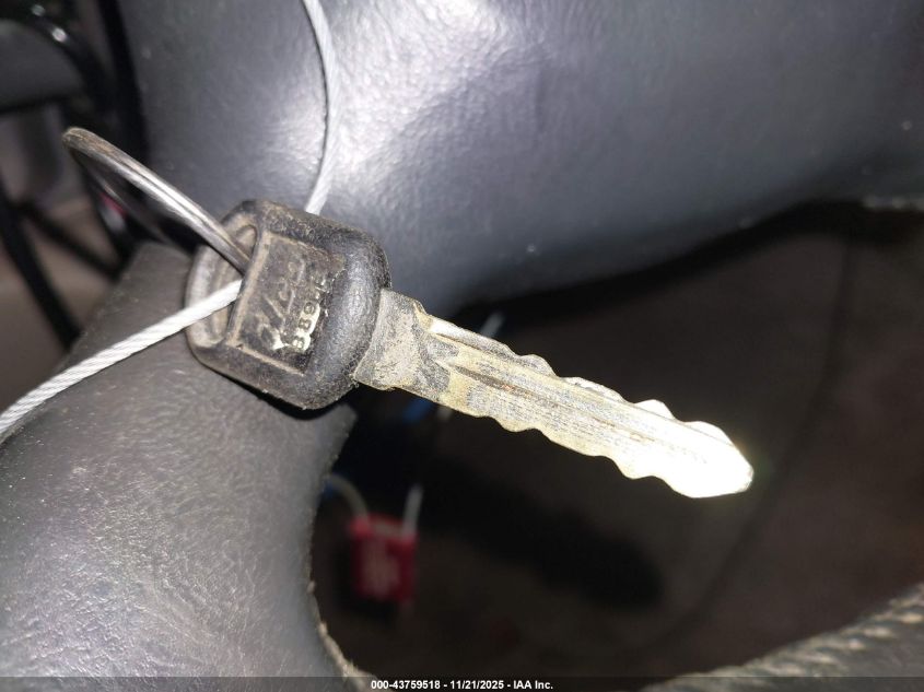 1999 Chevrolet Suburban 1500 Lt VIN: 1GNFK16R7XJ340449 Lot: 43759518