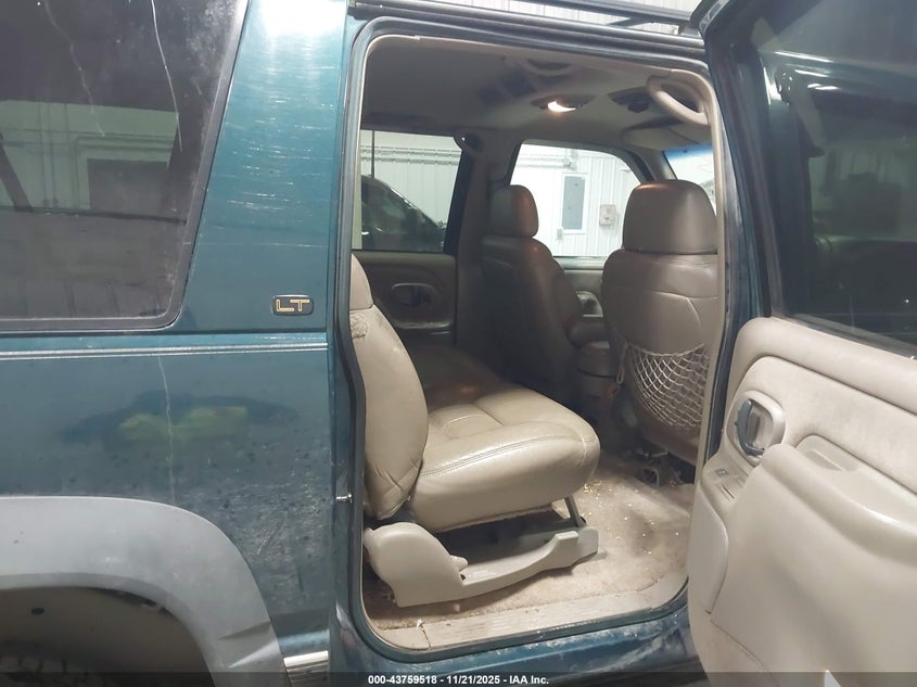 1999 Chevrolet Suburban 1500 Lt VIN: 1GNFK16R7XJ340449 Lot: 43759518