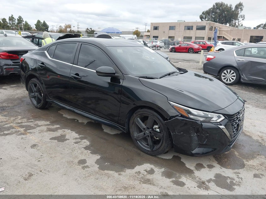 NISSAN SENTRA SR XTRONIC CVT