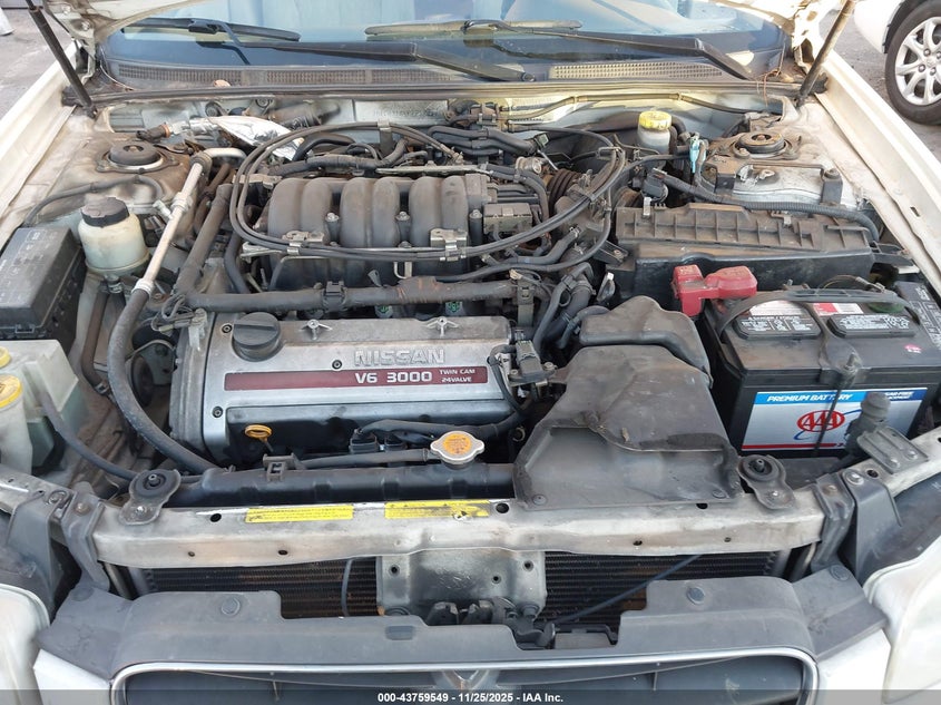 2000 Nissan Maxima Gle/Gxe/Se VIN: JN1CA31D4YT738328 Lot: 43759549