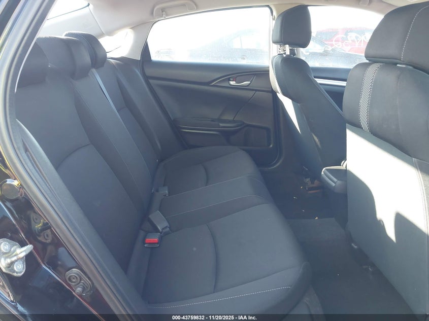 19XFC2F56HE214736 2017 HONDA CIVIC photo no. 8