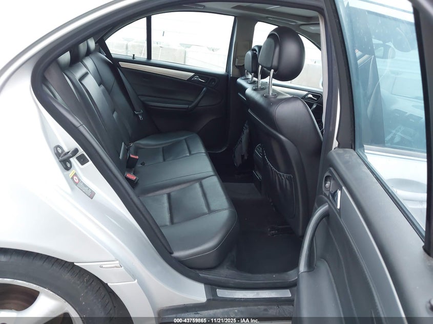 2005 Mercedes-Benz C 230 Kompressor Sport VIN: WDBRF40J55A714258 Lot: 43759865