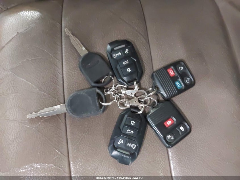 1FMDU75K25UB26462 2005 FORD EXPLORER photo no. 11