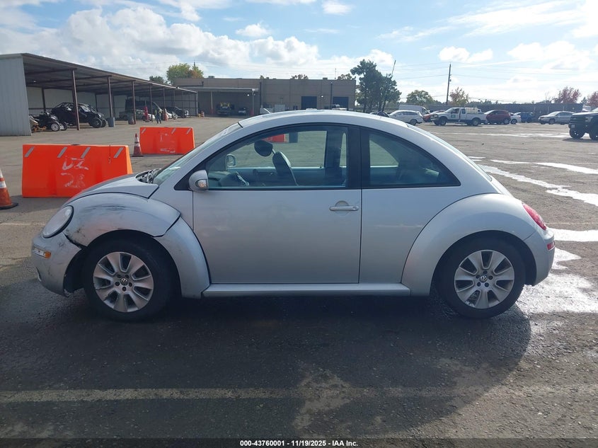 2008 Volkswagen New Beetle S VIN: 3VWRG31C68M509108 Lot: 43760001