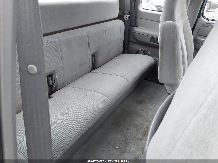 1994 Ford F150 VIN: 1FTEX15H0RKA30820 Lot: 43760007