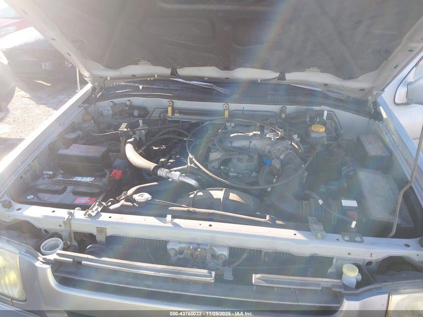 1999 Infiniti Qx4 Luxury VIN: JNRAR07Y9XW070125 Lot: 43760032