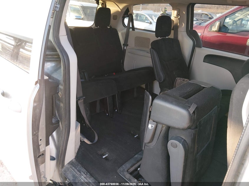 2015 Dodge Grand Caravan Sxt VIN: 2C4RDGCG7FR558813 Lot: 43760036